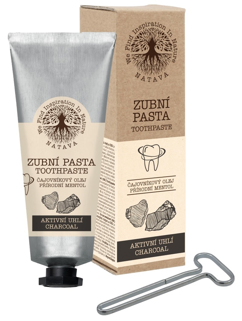 Zubní pasta s aktivním uhlím
